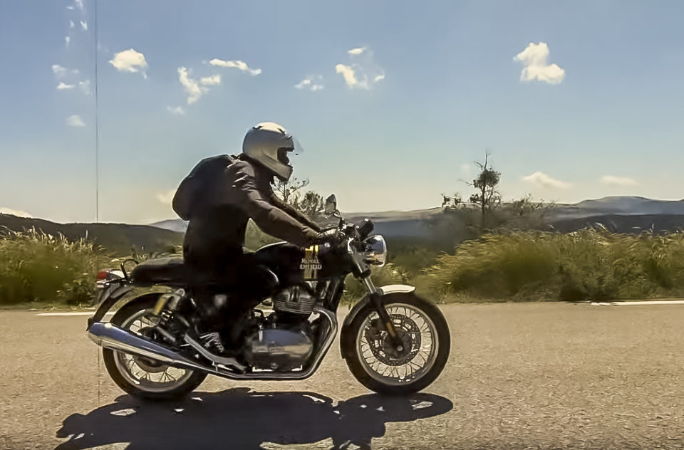 Test Royal Enfield Continental GT650cc