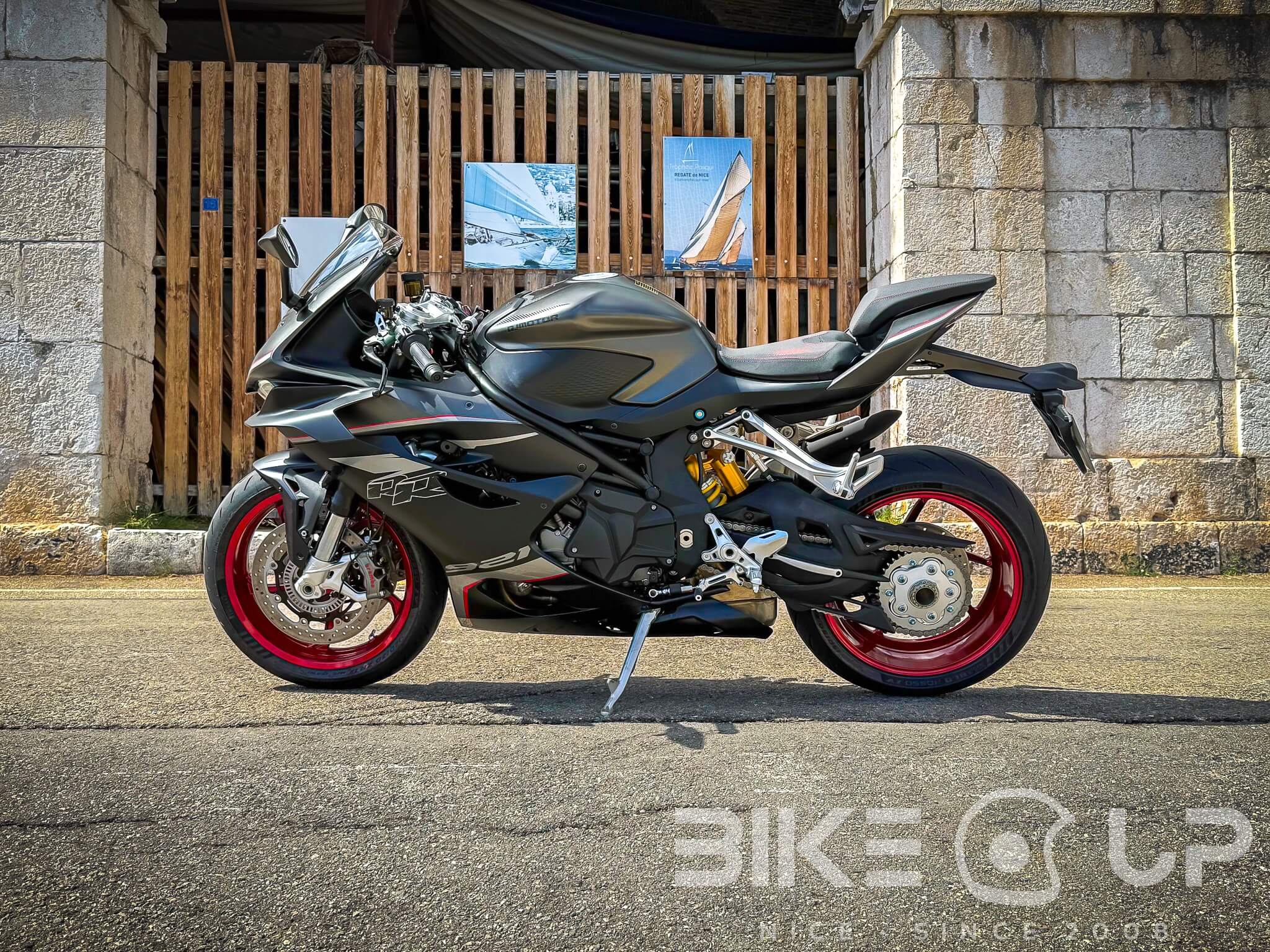 QJMOTOR SRK921RR avant – Bike’Up Nice