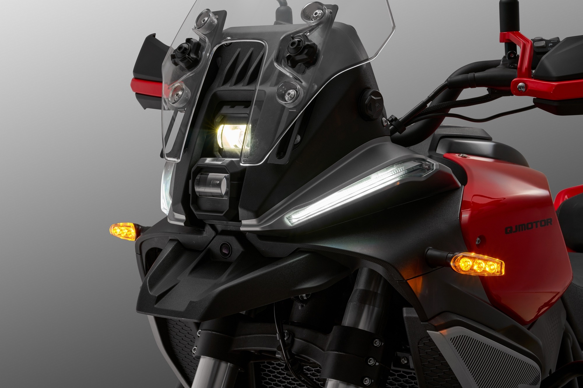 QJMotor - illustration