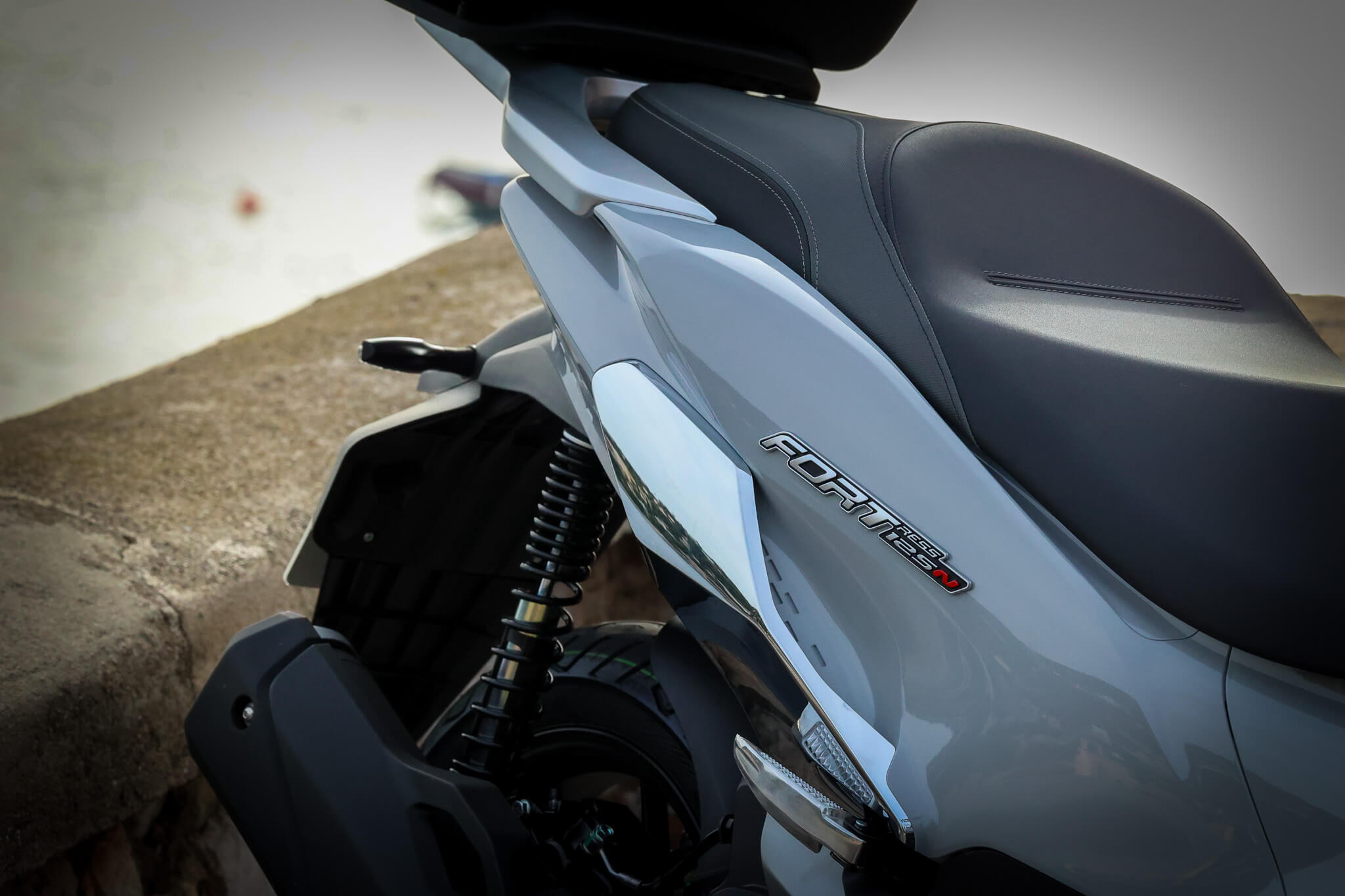 QJMOTOR FORT 125 N - en situation