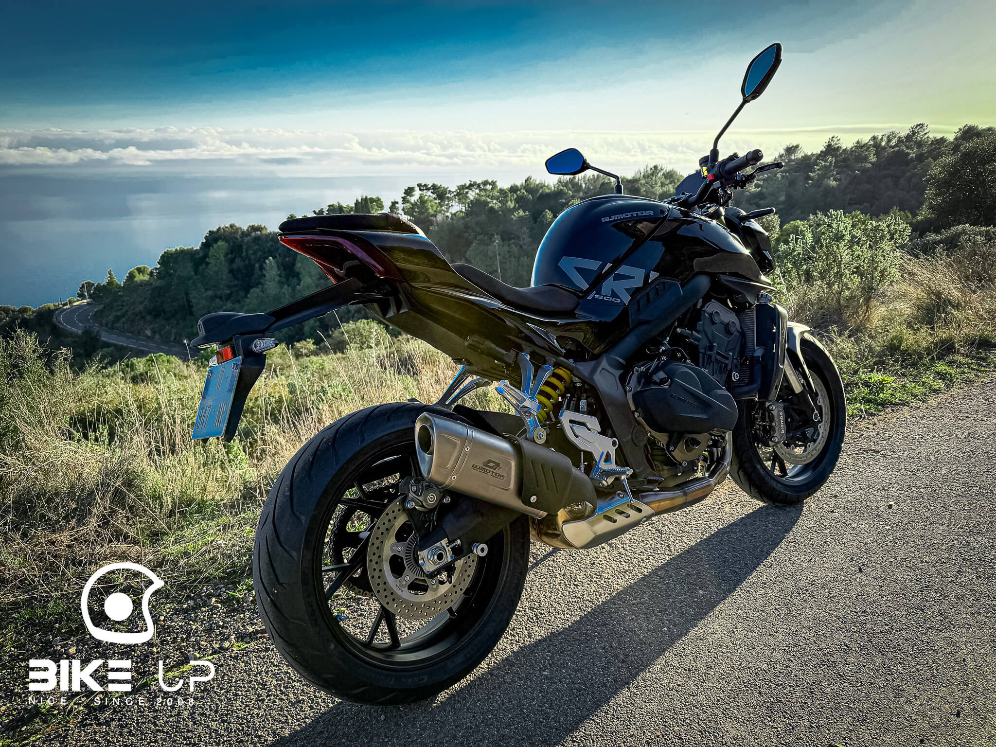 QJMOTOR SRK 800 DARK – 1