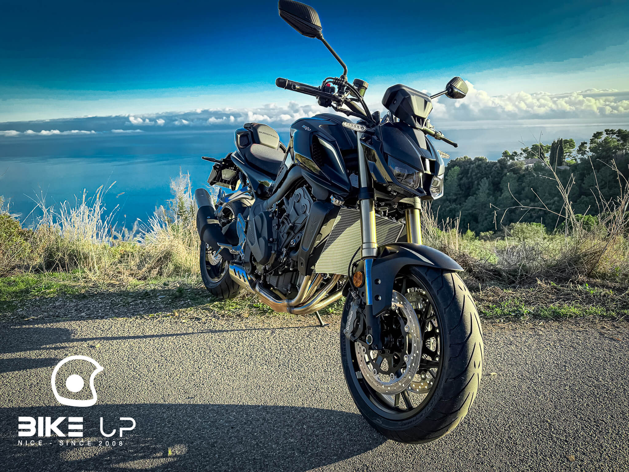 QJMOTOR SRK 800 DARK